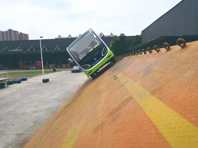 乐天堂官网纯电动观光车：助力景区绿色生态产业转型，打造旅游低碳生态新概念