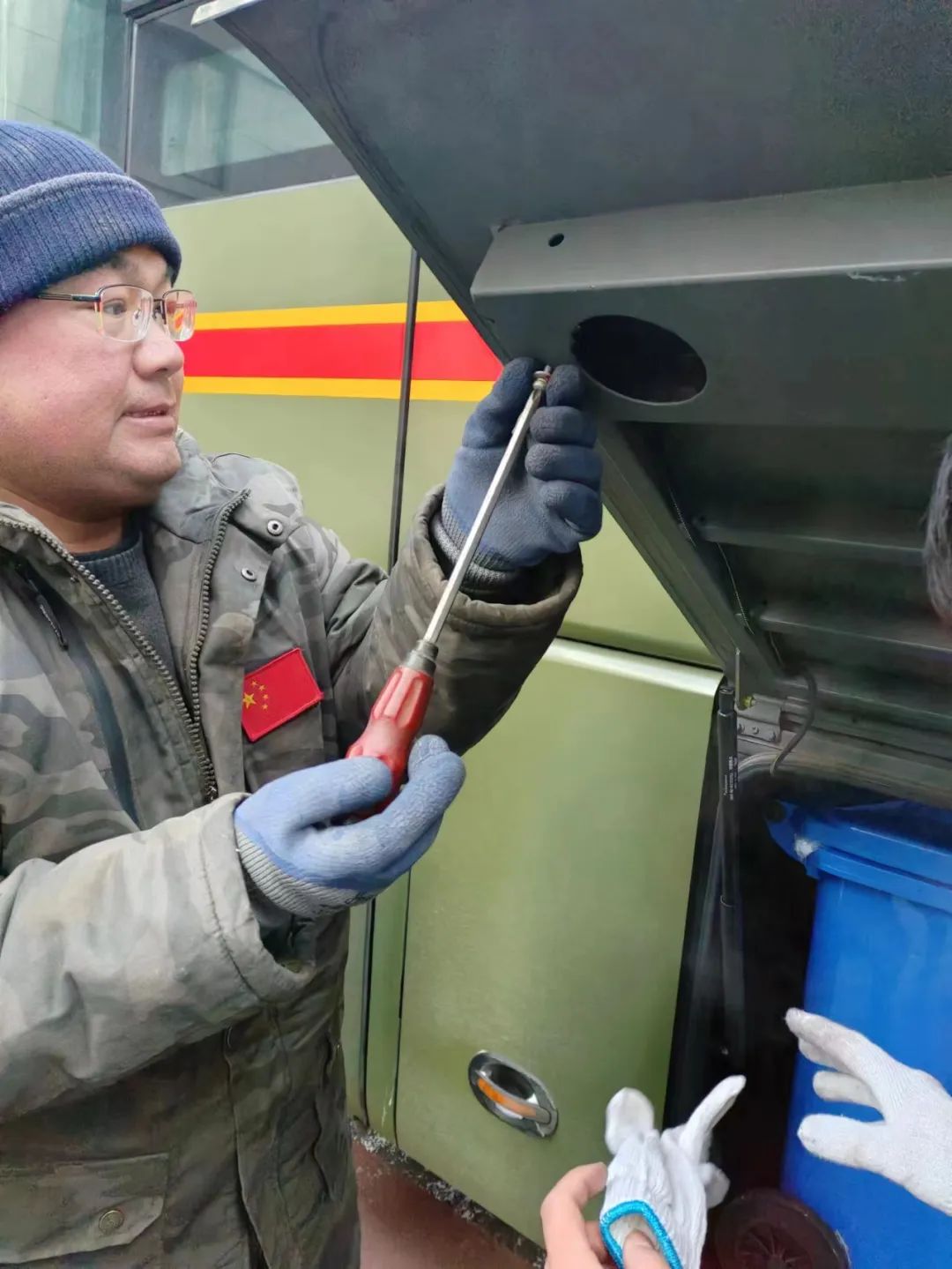 乐天堂官网专用车森林消防车辆冬季服务巡检启动，为守护森林安全贡献力量！